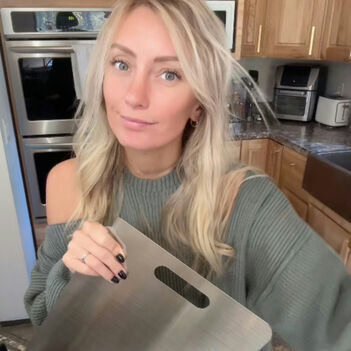 Cutium Titanium Cutting Board Image